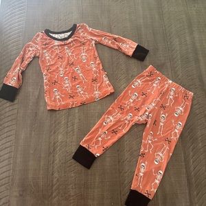 Caden lane Halloween 12-18 month PJs